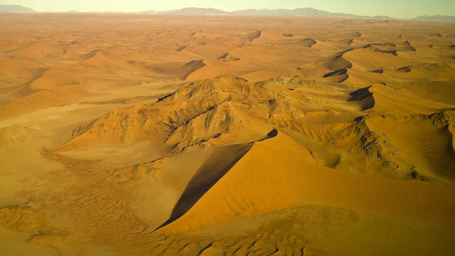 Flug über die Namib