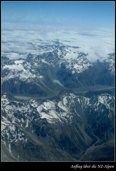 Flug über die neuseeländischen Alpen