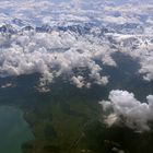 Flug über die Schweizer Berge Richtung Stuttgart,  unten der See müsste der...