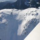 Flug über Skigebiet in Südtirol