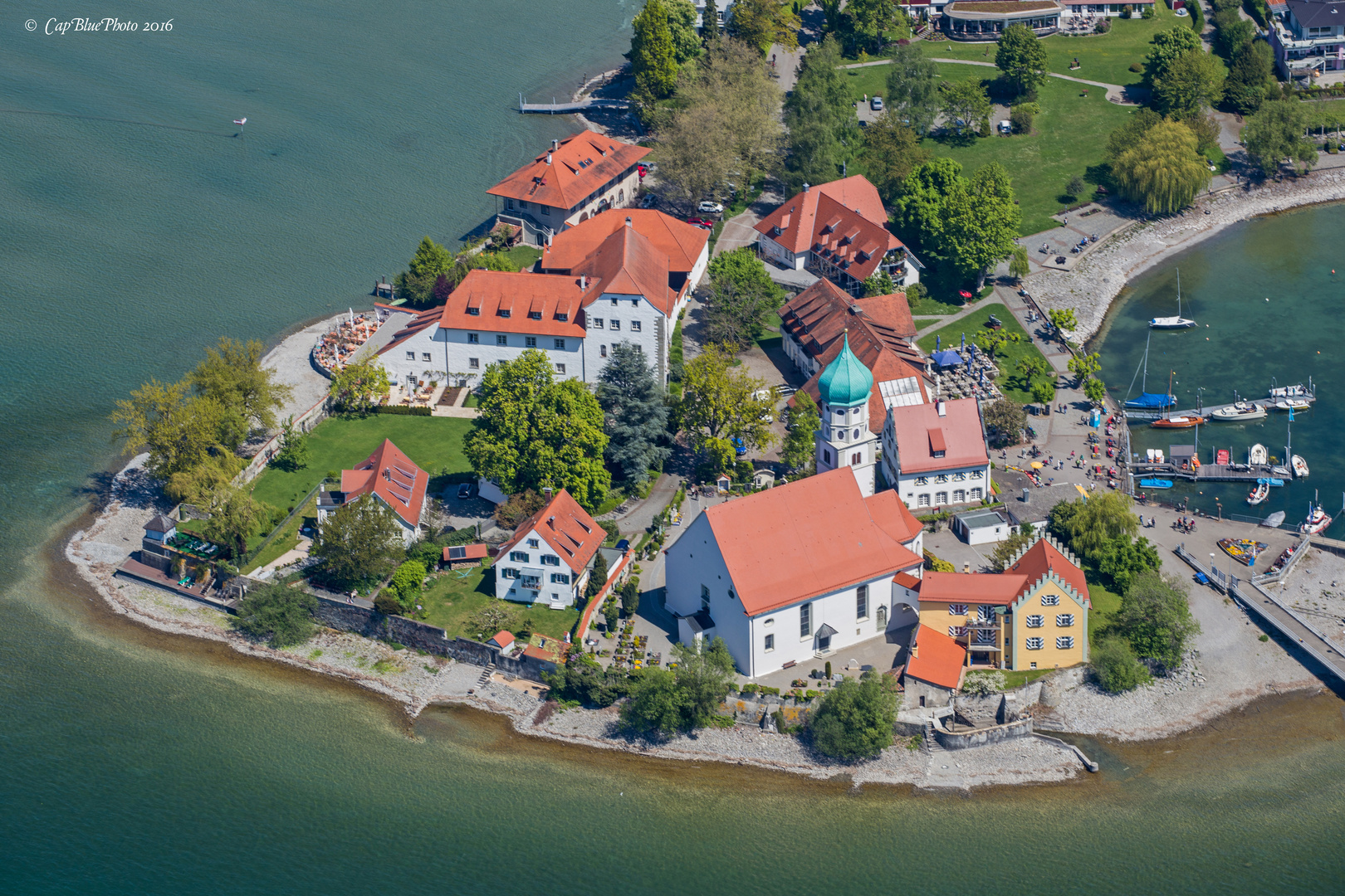 Flug über Wasserburg Bodensee mit dem Zeppelin NT Edd und Edda