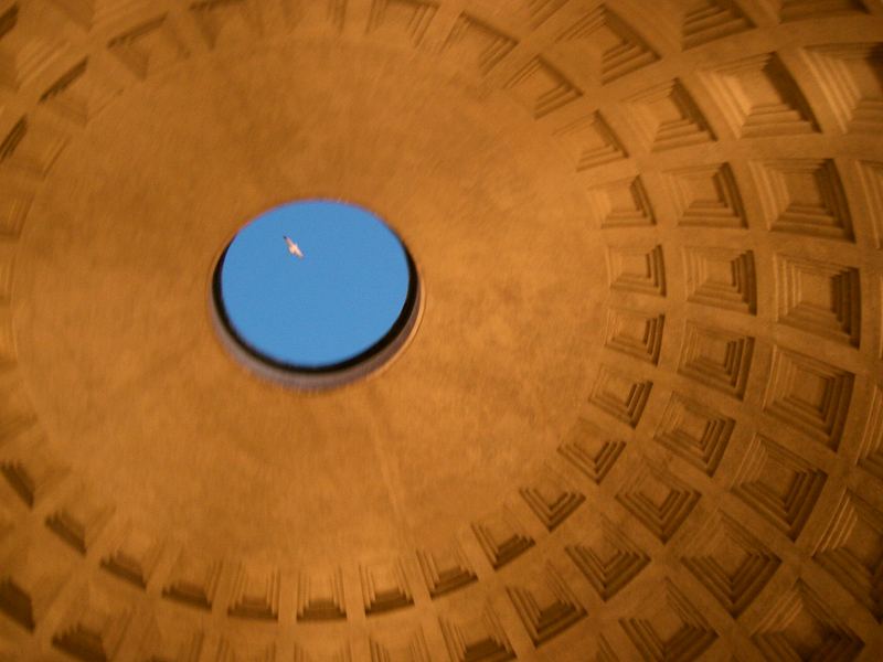 flug übers pantheon