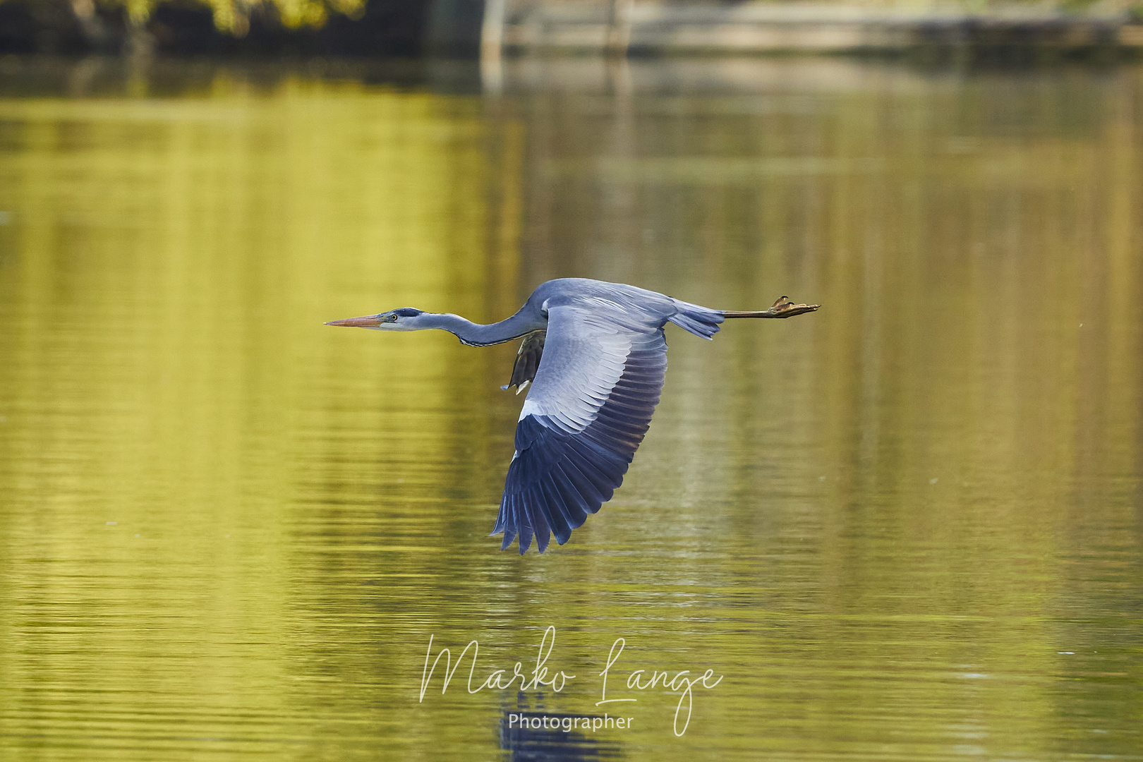 Flug übers Wasser