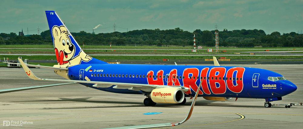 Flughafen, Düsseldorf, Haribo TUI 737