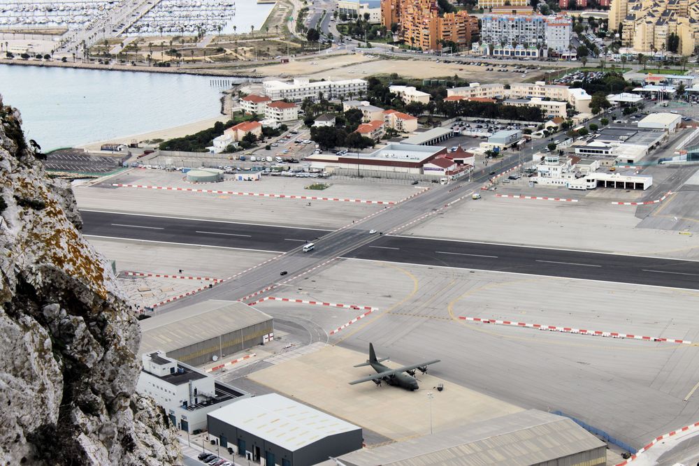 Flughafen Gibraltar Foto & Bild world, spanien, flughafen Bilder auf