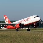 Flughafen Kloten / Airbus A320 Air Berlin