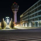 Flughafen München - MUC (Tower in der Nacht)