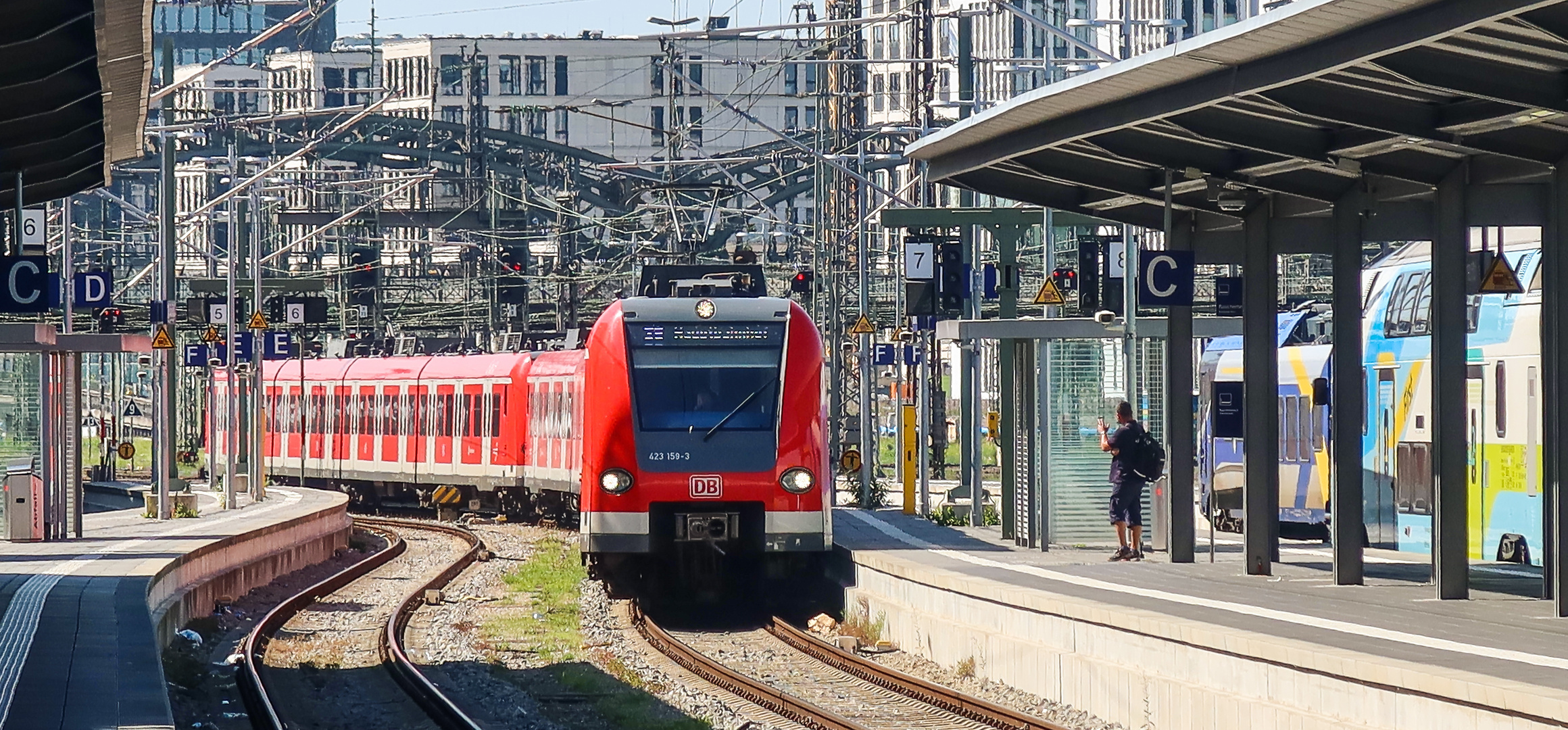 Flughafen-S-Bahn