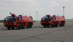 Flughafen Saarbrücken Panther Flugfeldlöschfahrzeuge