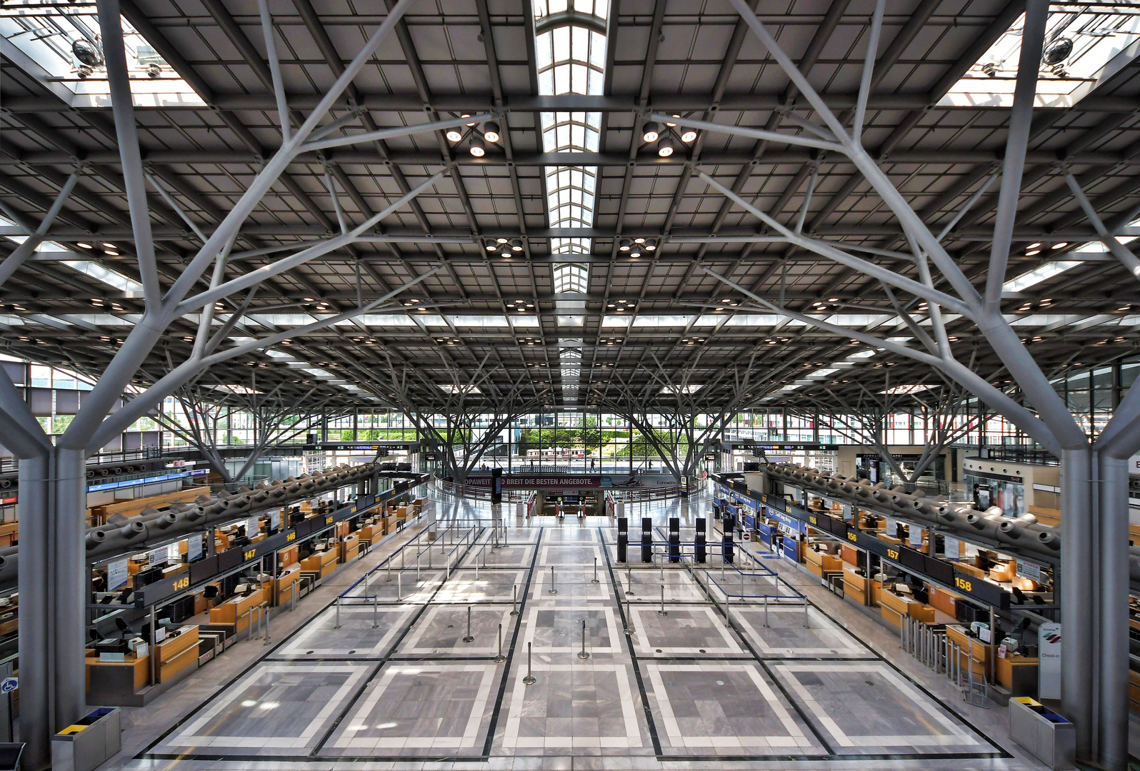 Flughafen Stuttgart-Echterdingen