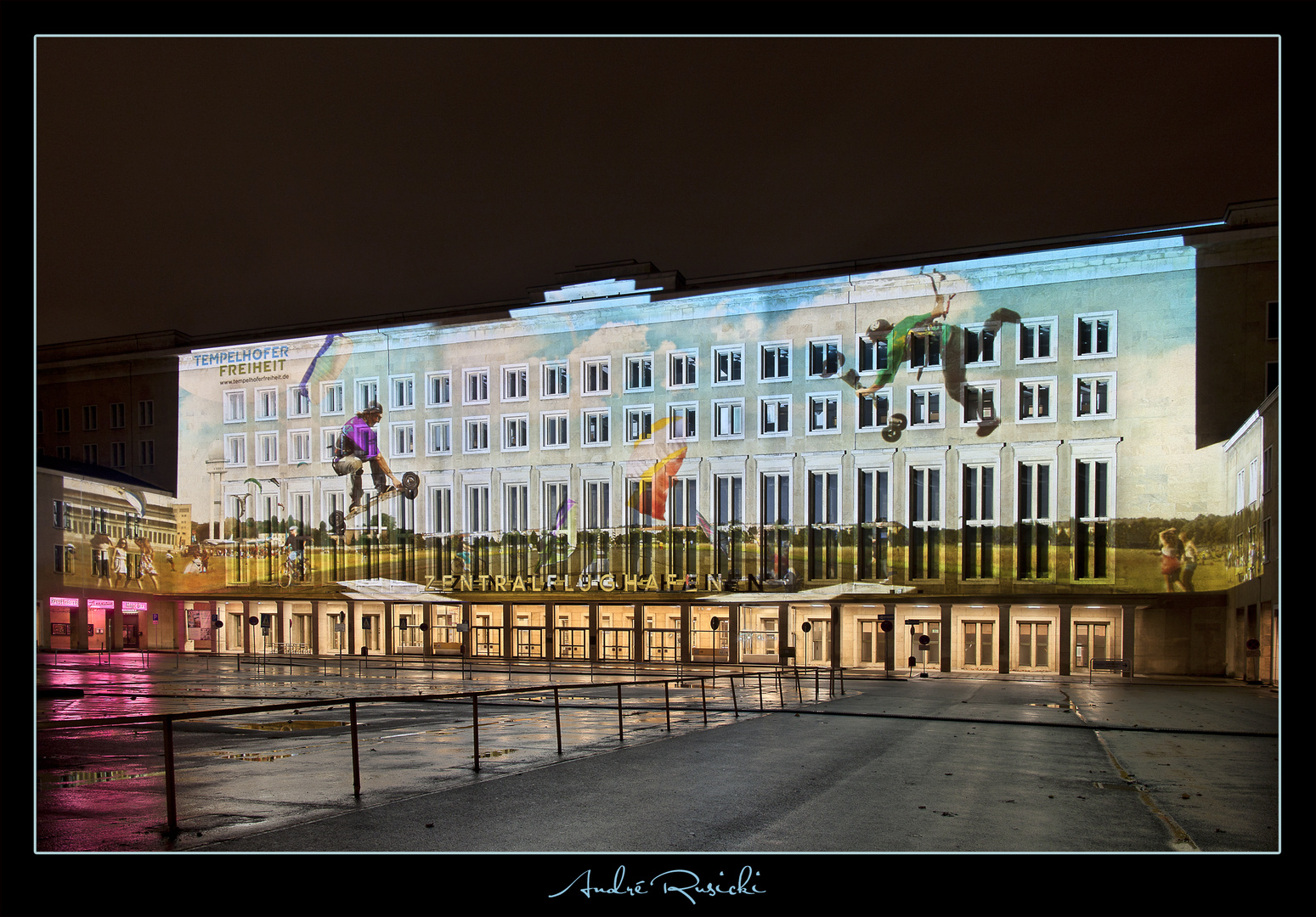 Flughafen Tempelhof @ Festival Of Lights 2011 | HDR