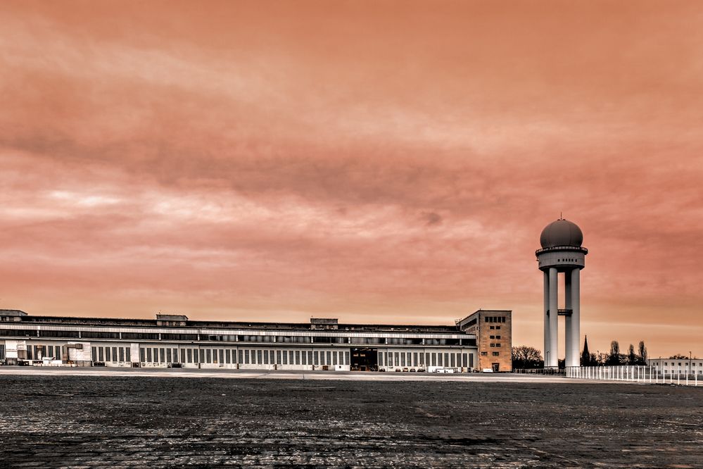 Flughafen Tempelhof in Frühlingsstimmung