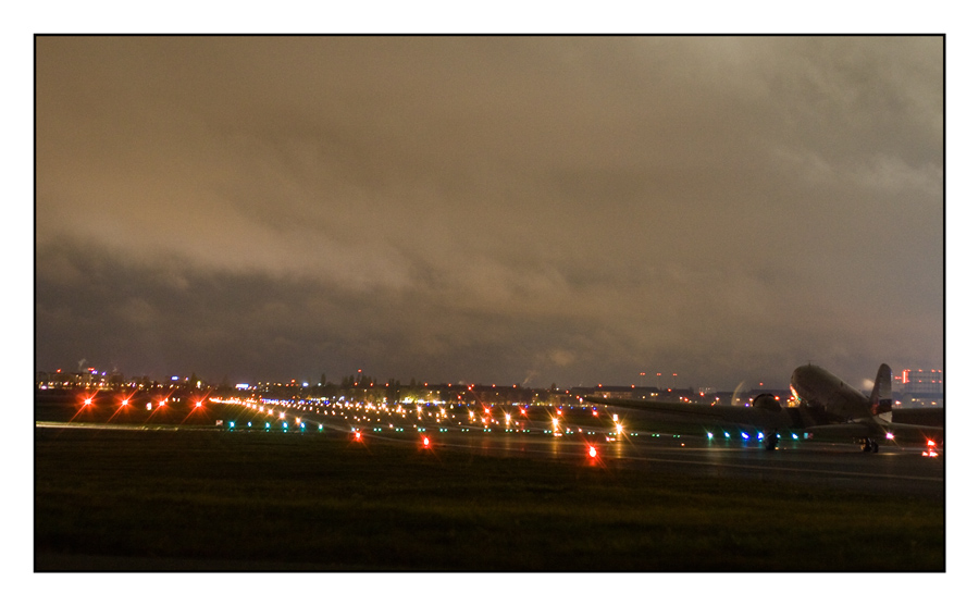 Flughafen Tempelhof: Letzter Rosinenbomber