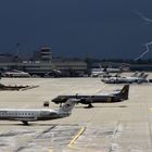 Flughafen und ein Unwetter