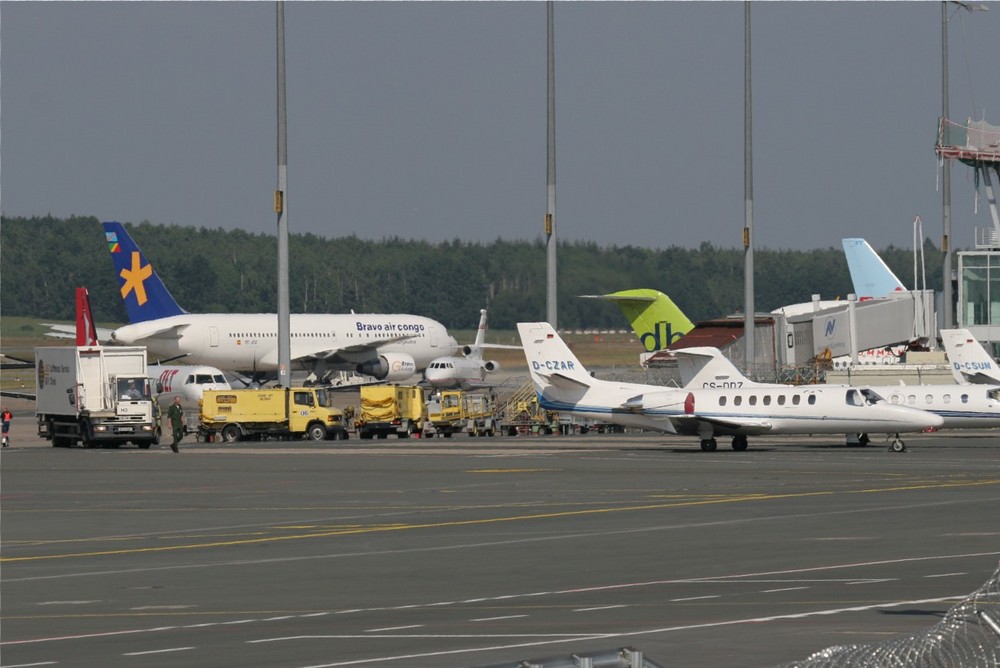 Flughafen während der Fußball WM 2006 in Nürnberg