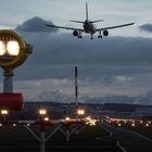 Flughafen Zürich mit Alpenblick