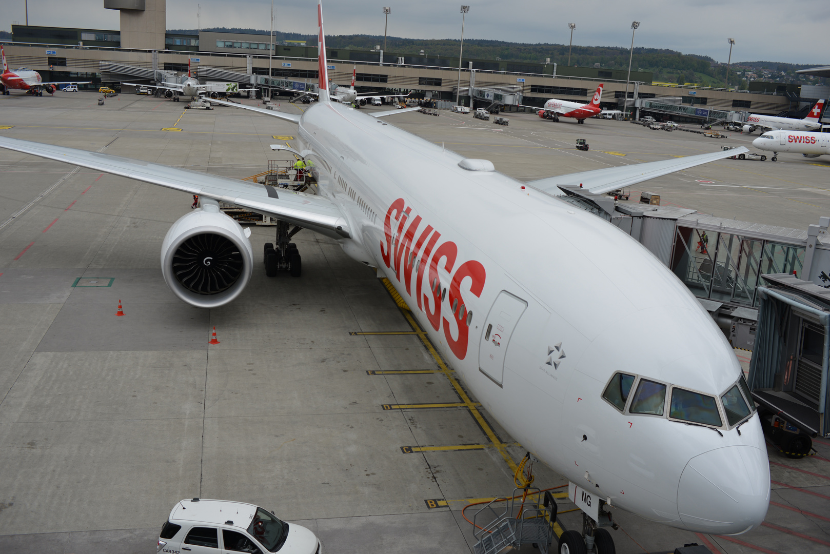 Flughafen Zürich (Nikon D800 + Zeiss Milvus 35/f2)