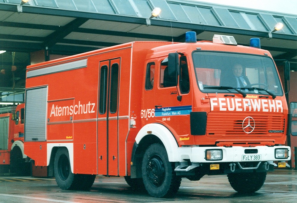 Flughafenfeuerwehr Frankfurt GW-A/S Mercedes Benz 1428 AF 36 Bachert