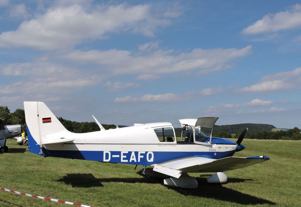 Flugplatzfest anläßlich des 50 Jährigen Bestehen der Northeimer Luftsportvereinigung (14)
