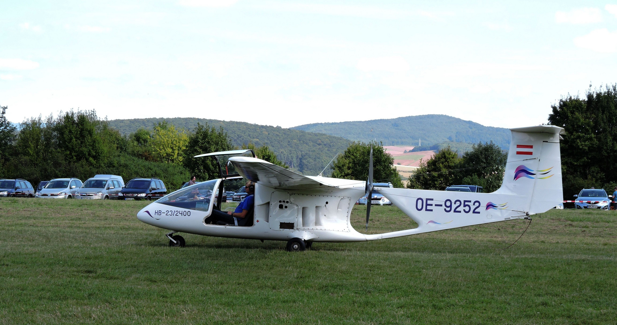 Flugplatzfest anläßlich des 50 Jährigen Bestehen der Northeimer Luftsportvereinigung.(6)