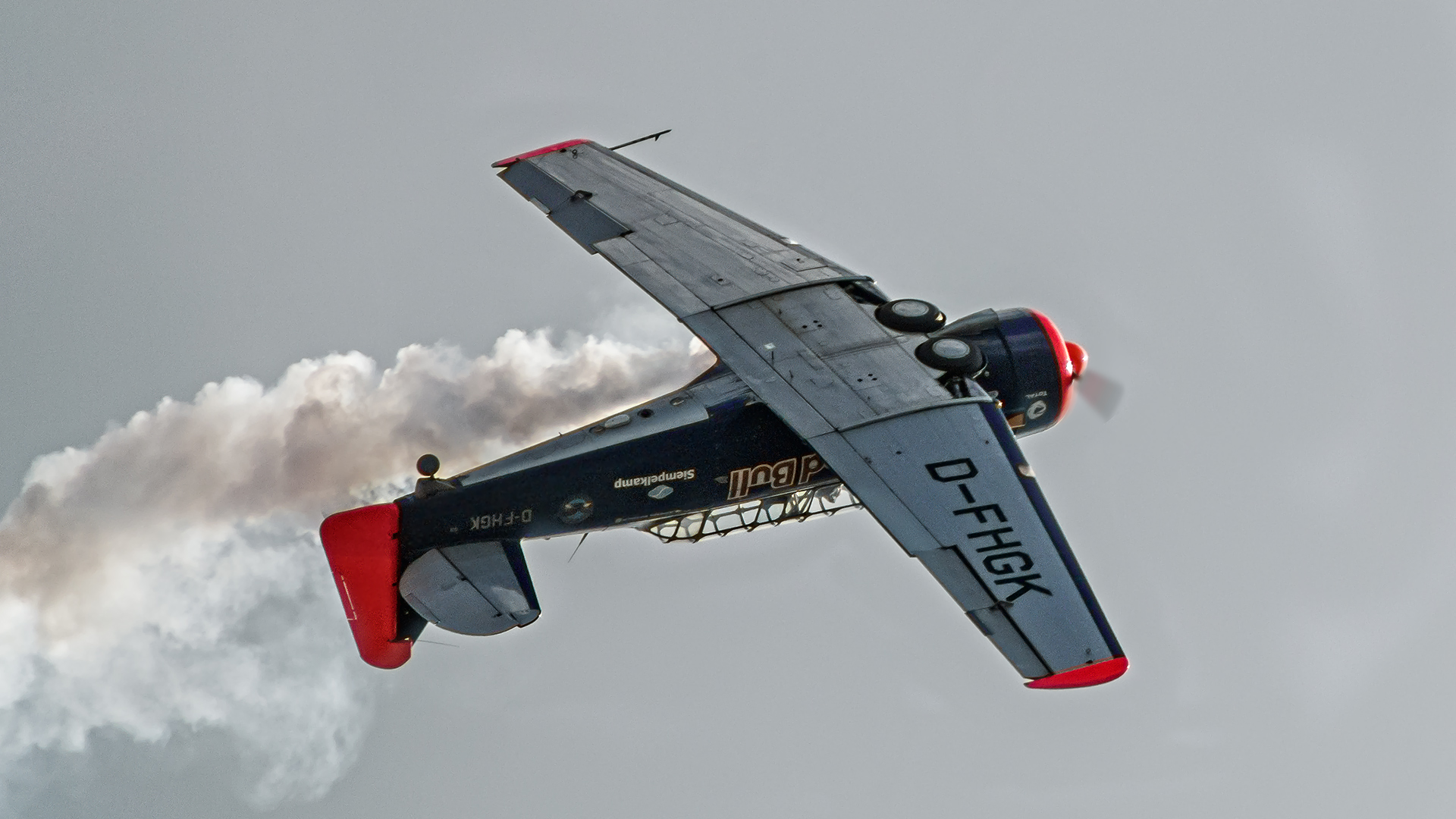 FLUGPLATZFEST IN ELZ