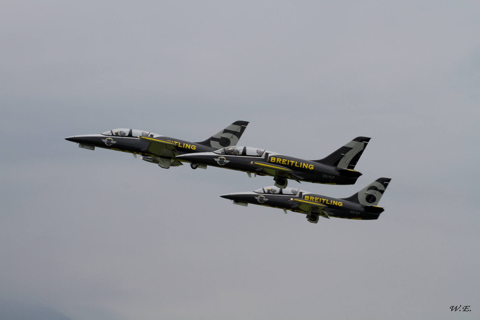 Flugshow Emmen_240710 / Breitling Jet Team "Albatros L-39"