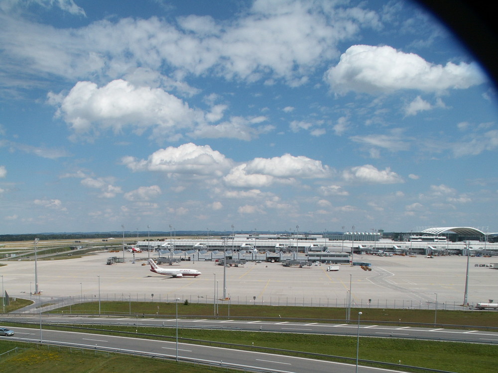 Flugzeug am Münchner Flughafen