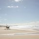 flugzeug am strand von fraser island