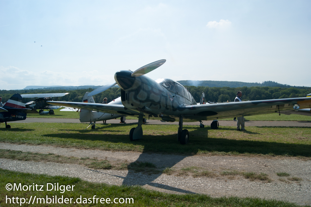 Flugzeug auf dem Hahnweid-oldtimertreffen 2013