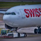 Flugzeugschlepper am Airport Zürich