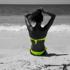 Fluo in the beach