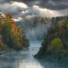 Fluss im Herbst