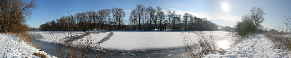 Fluss in Eis