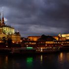 Flussabwärts ins Licht