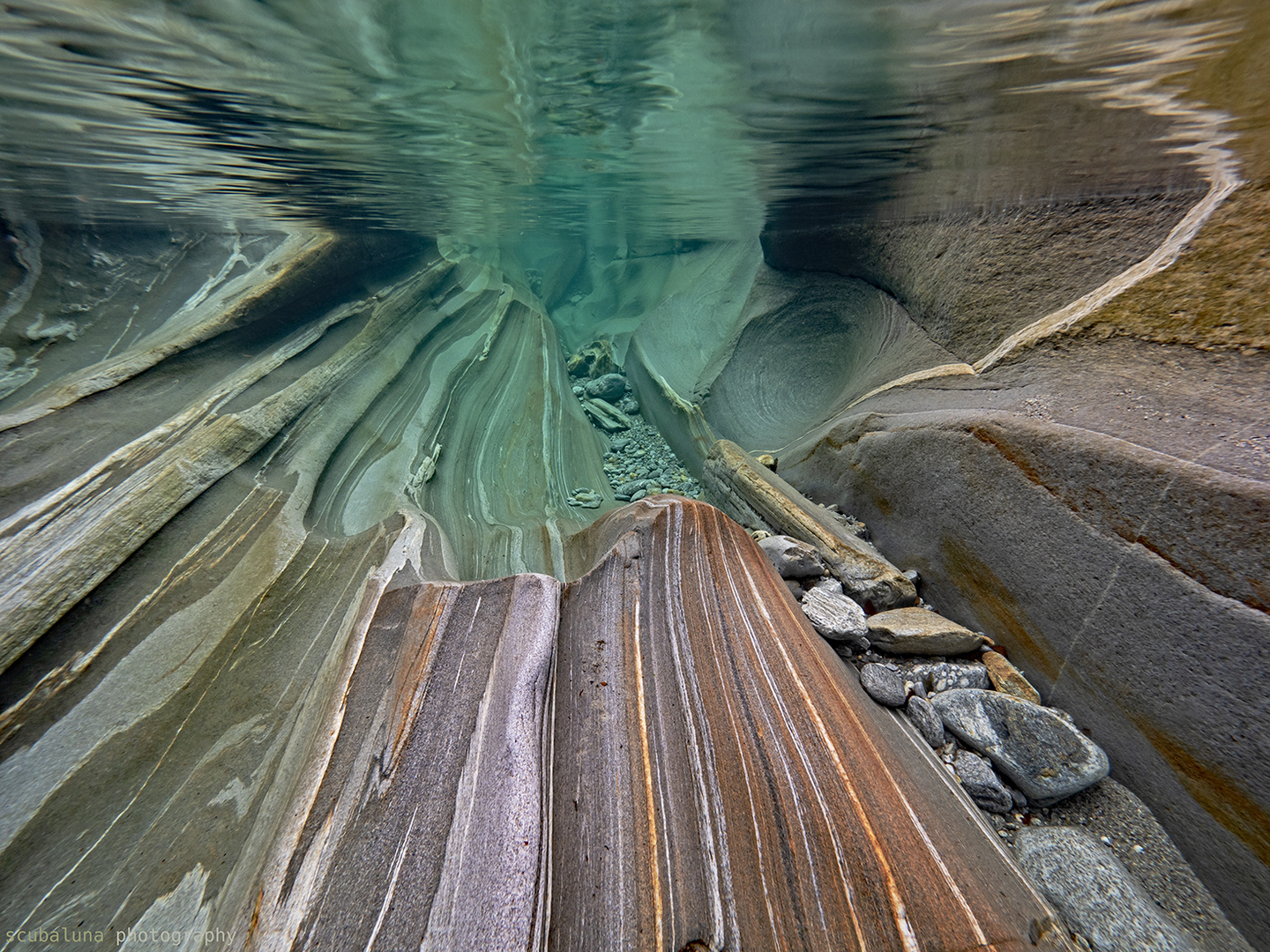 flussaufwärts