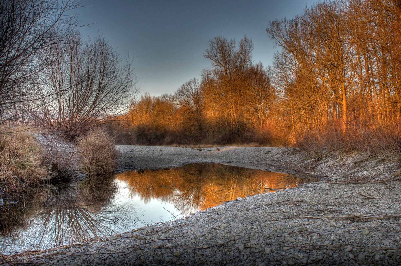 Flussbett Lech