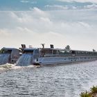 Flusskreuzfahrtschiff „Elbe Princesse“ auf den Mittellandkanal 