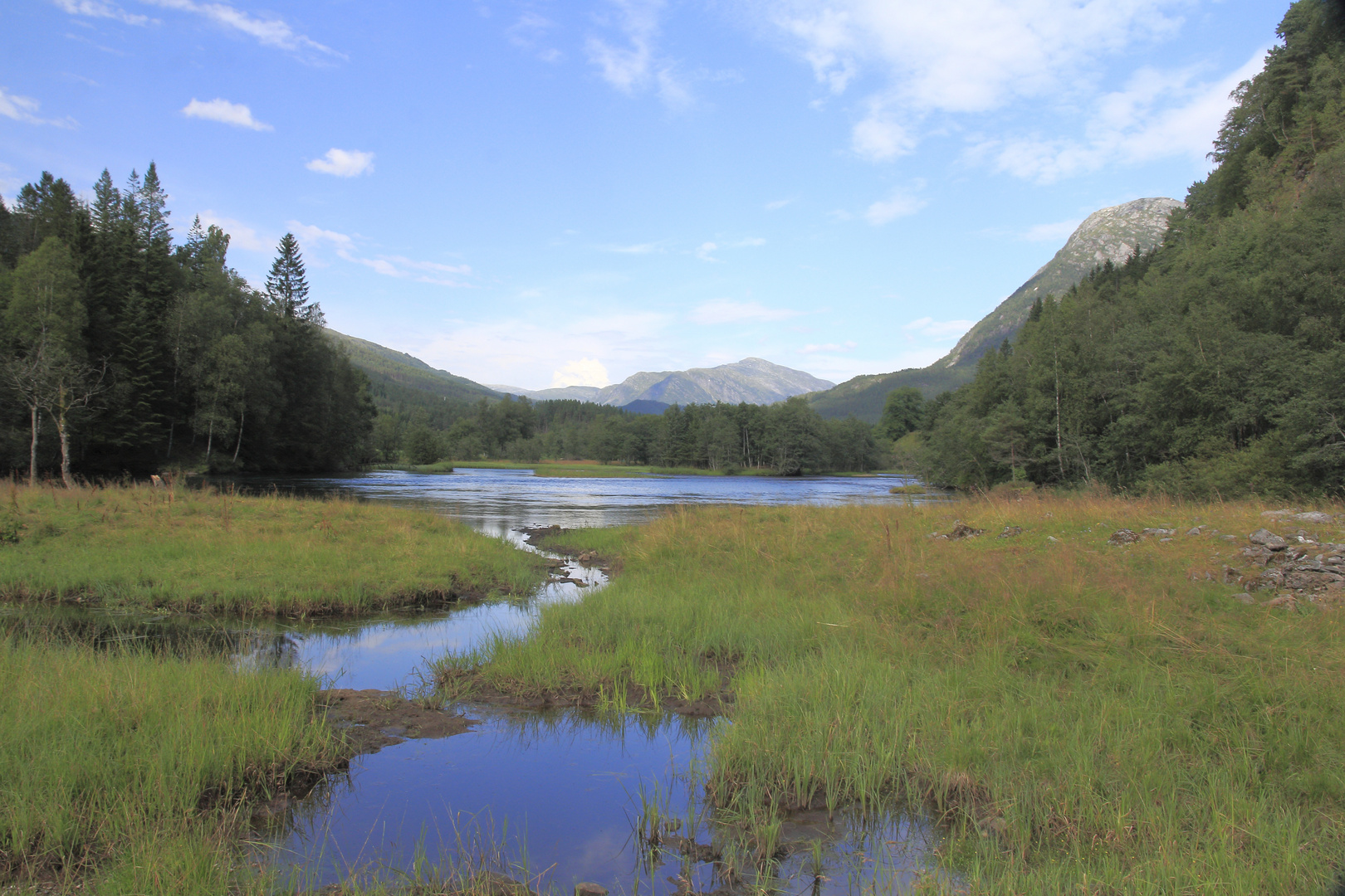 Flusslandschaft am Huldrefossen