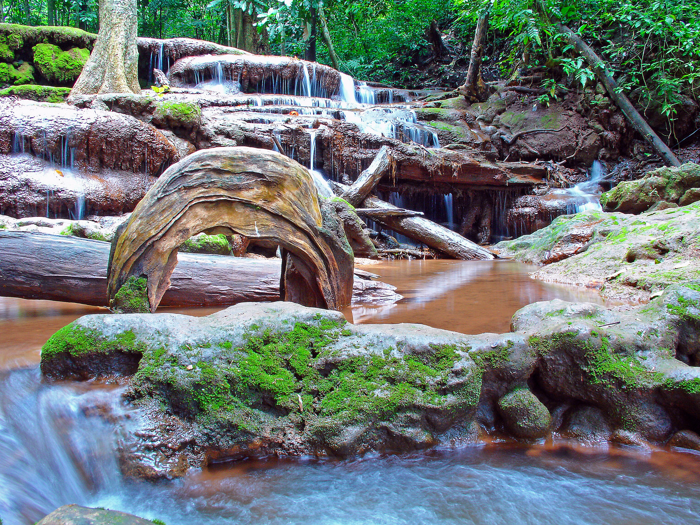 Flusslauf in Thailand