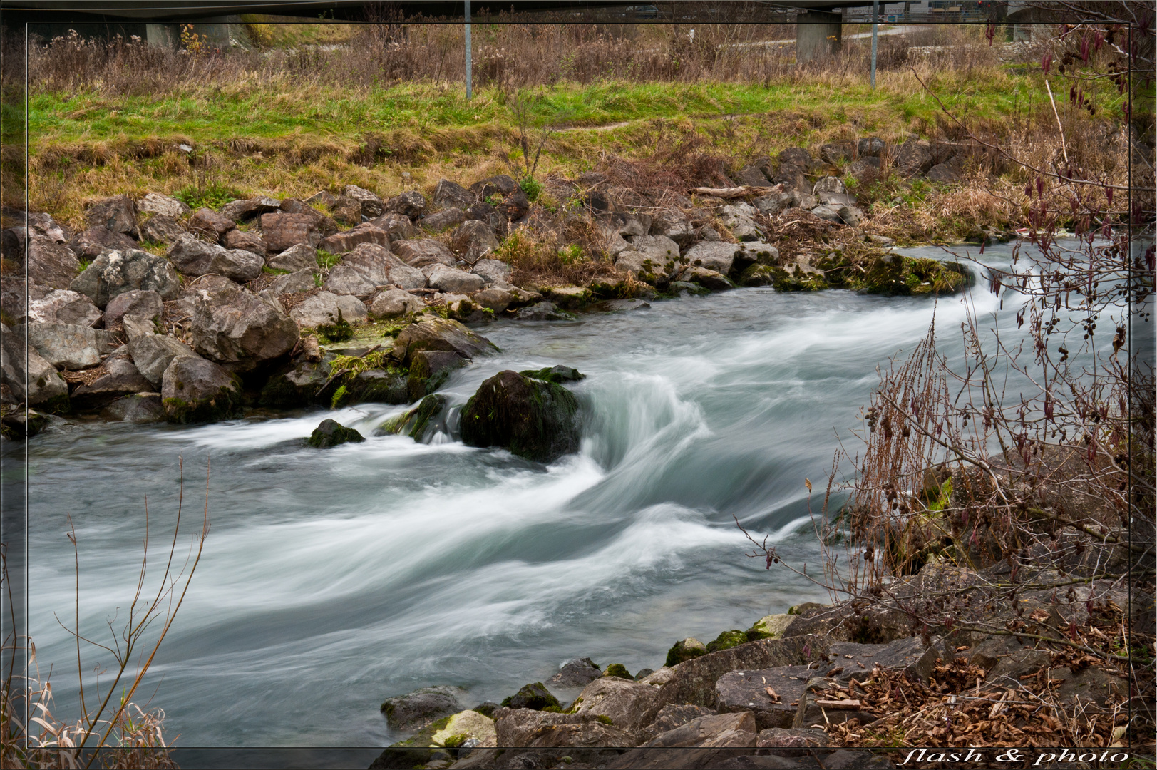 Flusslauf in Zeitlupe 3.