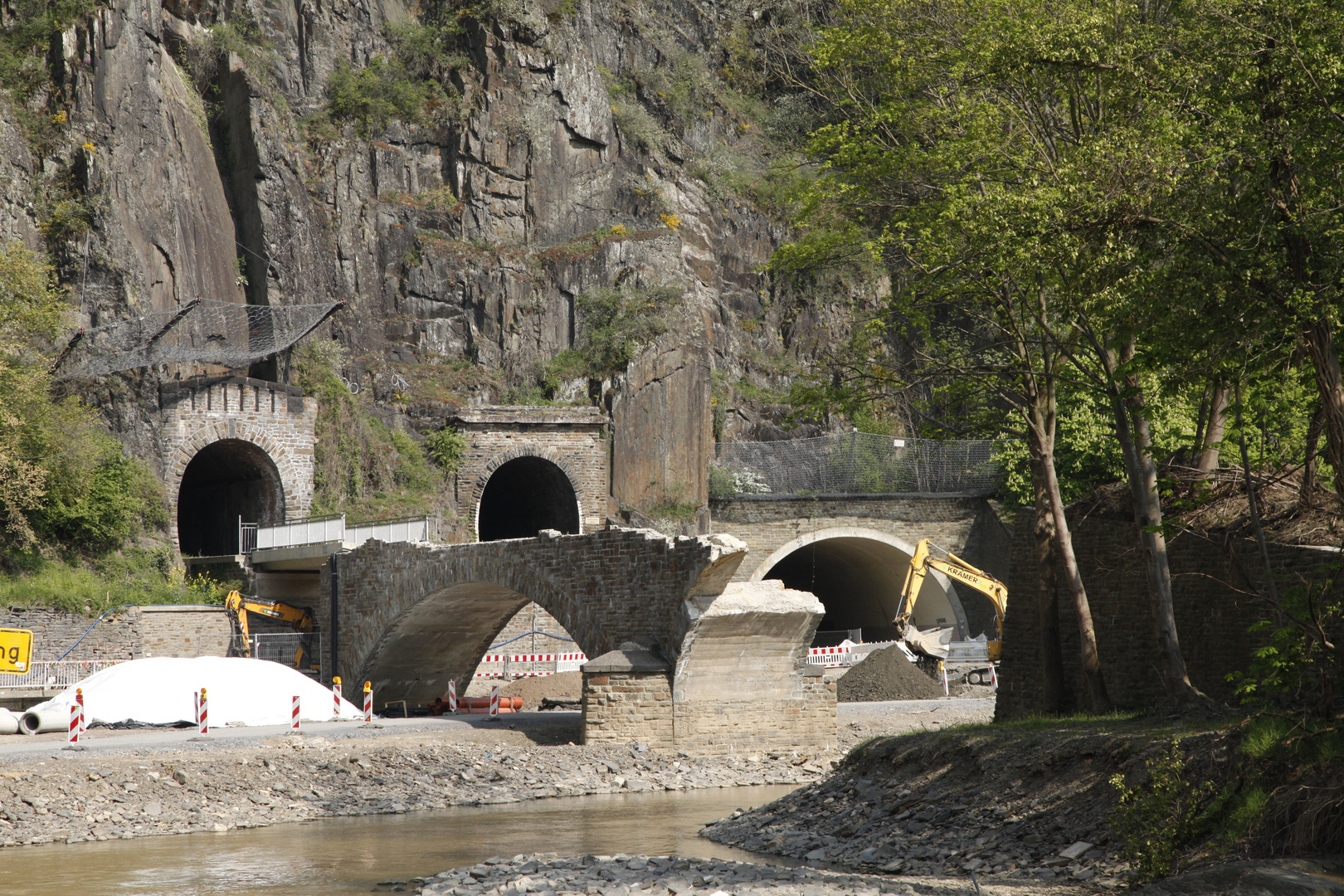 Flut in Rheinland-Pfalz CXXVIII: Straßentunnel als Flutkanal