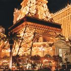 FLUTLICHT- Eifelturm- Palmen- LAS VEGAS