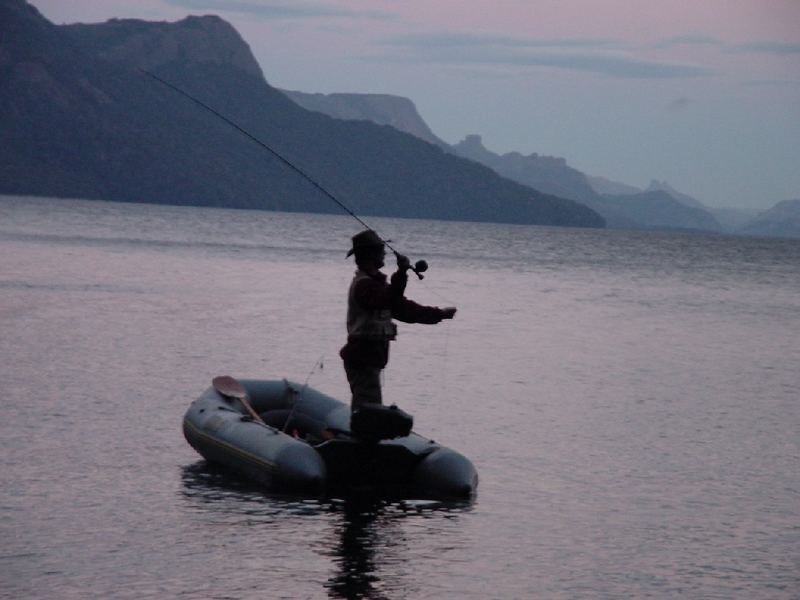 fly-casting am Lago Traful