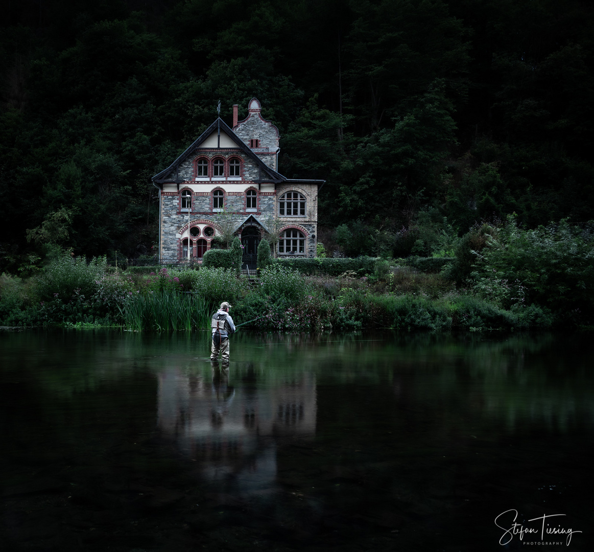 Fly fishing at Bode river