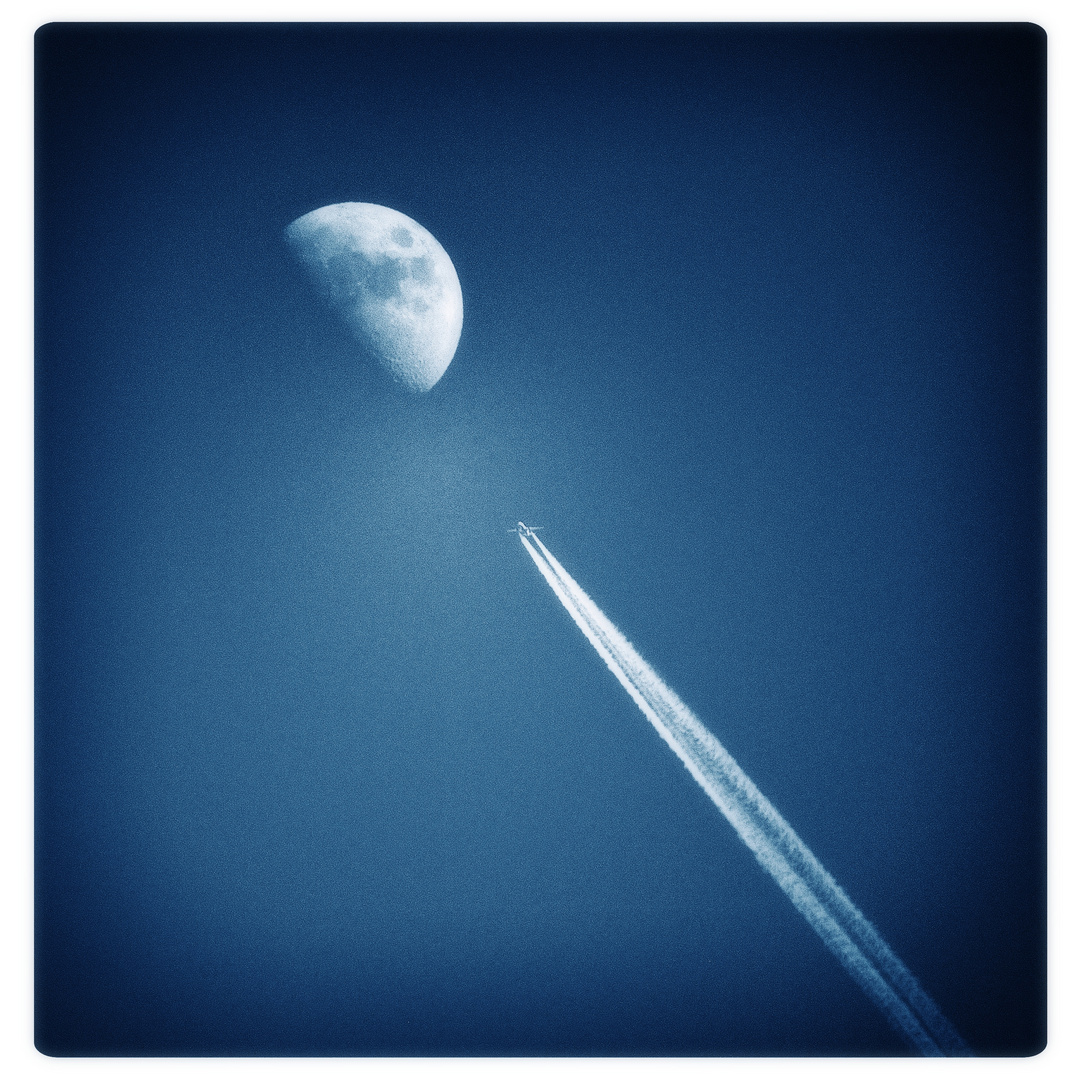 Fly me to the Moon