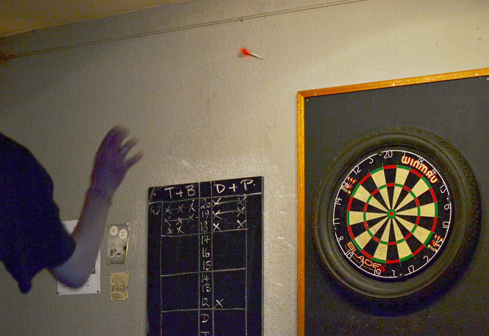 flying dart