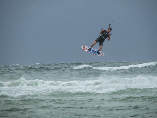 Flying Kite-Surfer 2