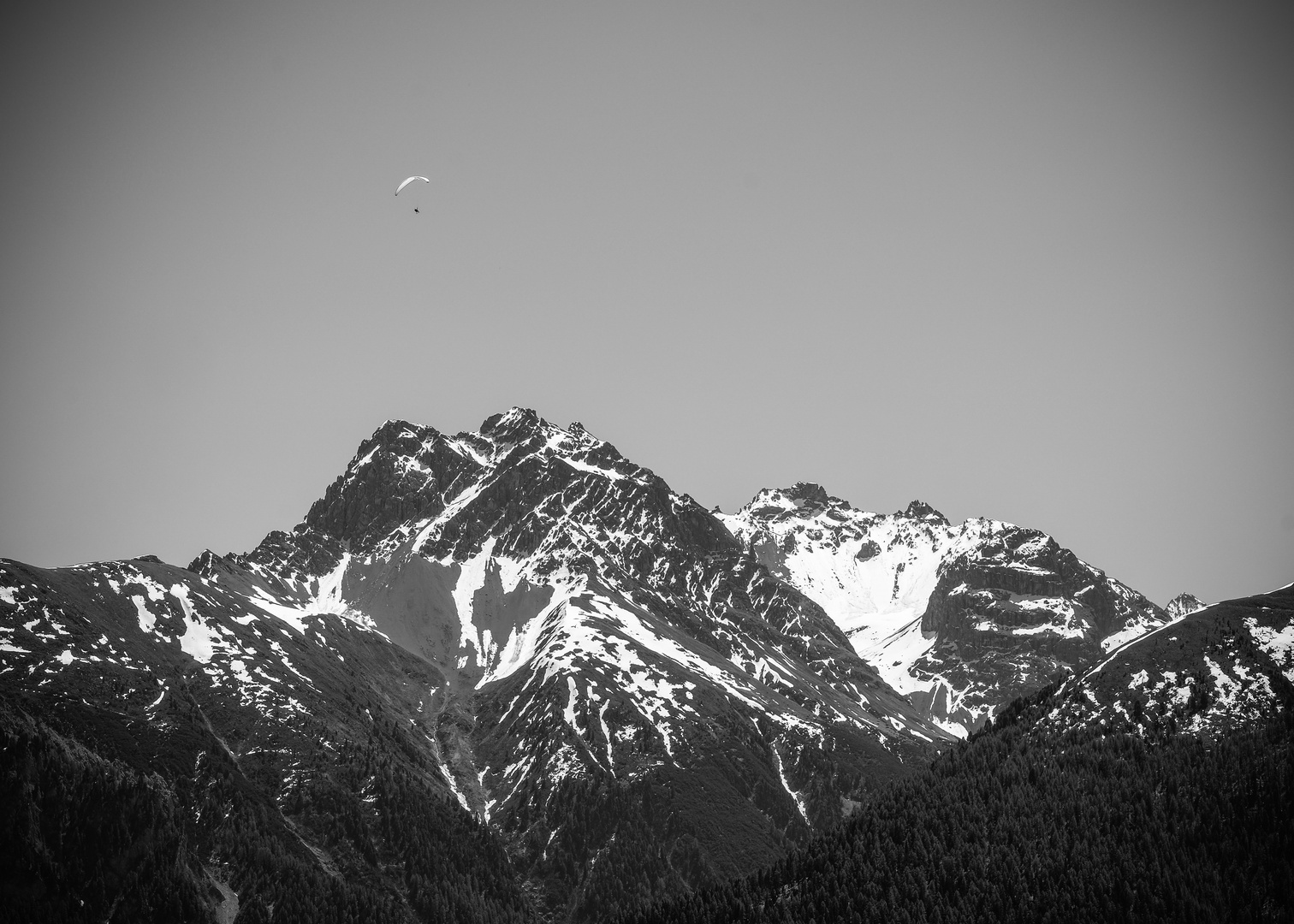 Flying over the Piz Lischana