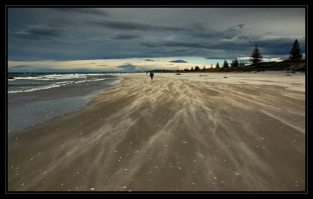 Flying Sand