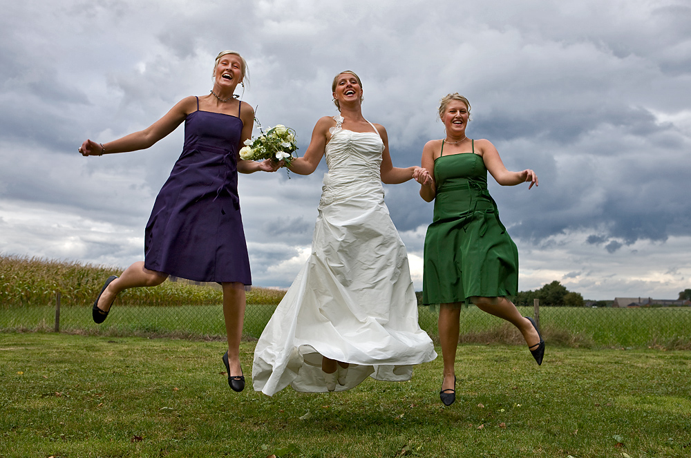 flying sisters